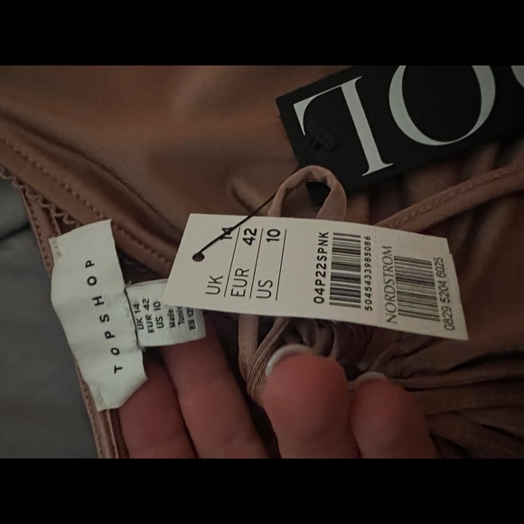 Top Shop Tank - Picture 2 of 2